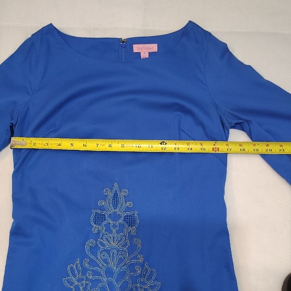 Lilly Pulitzer Blue Sheath Dress with Bateau Neckline and Long Sleeves - Picture 6 of 11